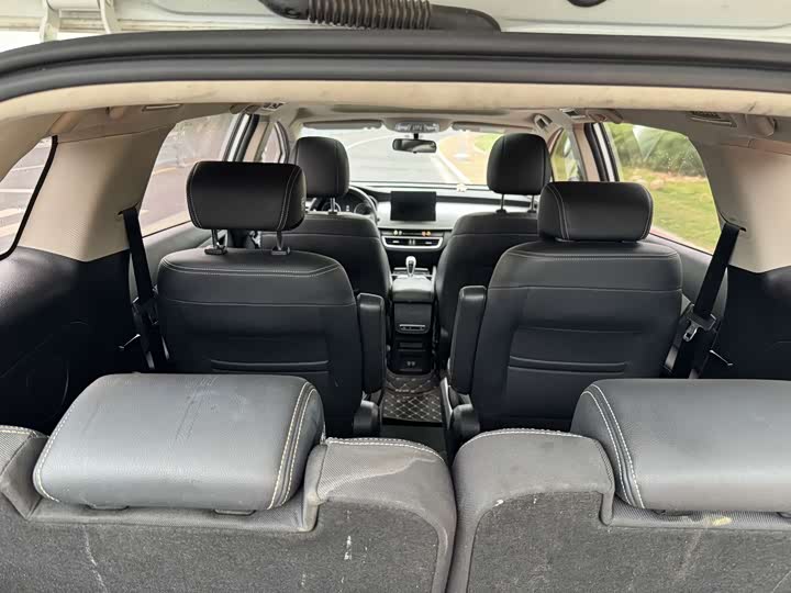 BYD Song Max 2021 2021款 升级版 1.5T 自动豪华型 6座