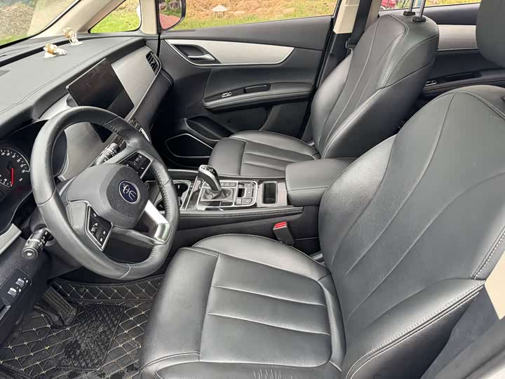 BYD Song Max 2021 2021款 升级版 1.5T 自动豪华型 6座