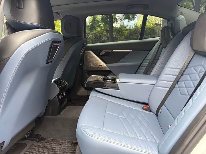 BMW 5 Series 2024 2024款 530Li 尊享型 M运动套装