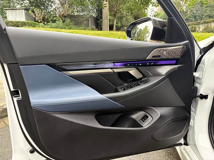 BMW 5 Series 2024 2024款 530Li 尊享型 M运动套装