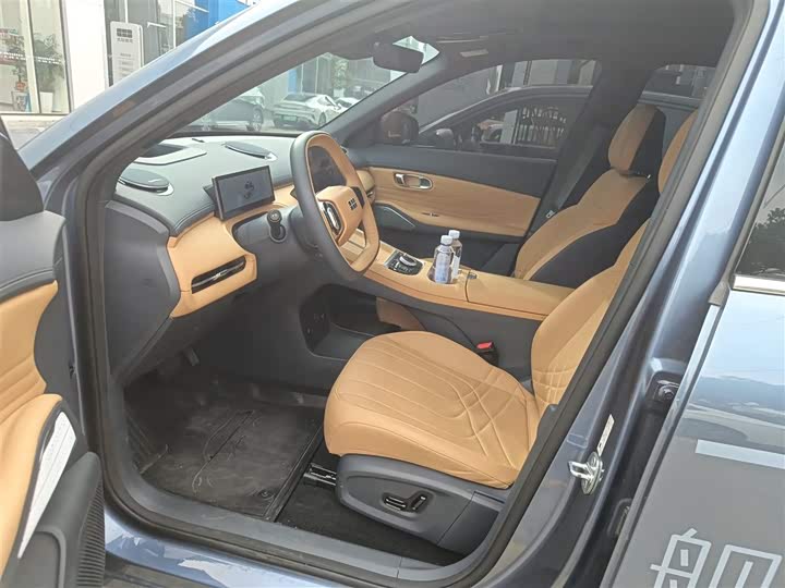 Geely Galaxy Starship 7 2025 2025款 120km 领航版