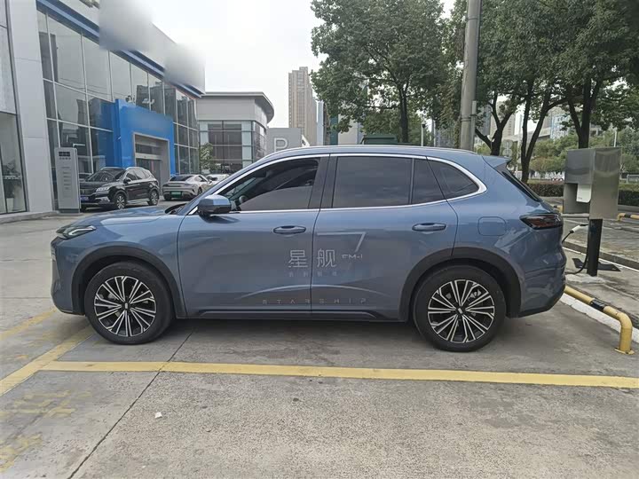 Geely Galaxy Starship 7 2025 2025款 120km 领航版