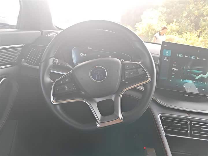 BYD Song Plus 2020 2020款 1.5T 自动尊贵型