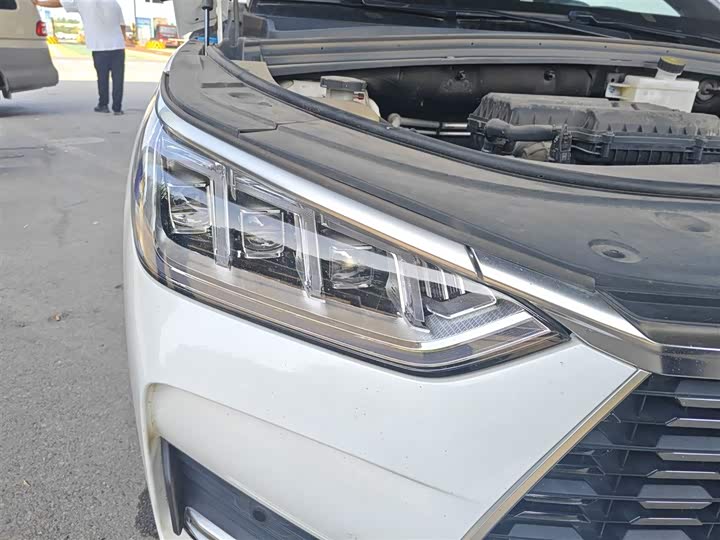 BYD Song Plus 2020 2020款 1.5T 自动尊贵型