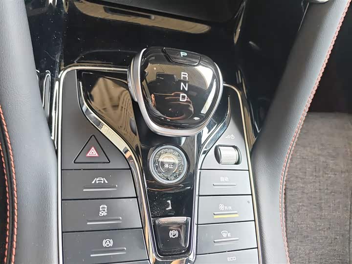 BYD Song Plus 2020 2020款 1.5T 自动尊贵型