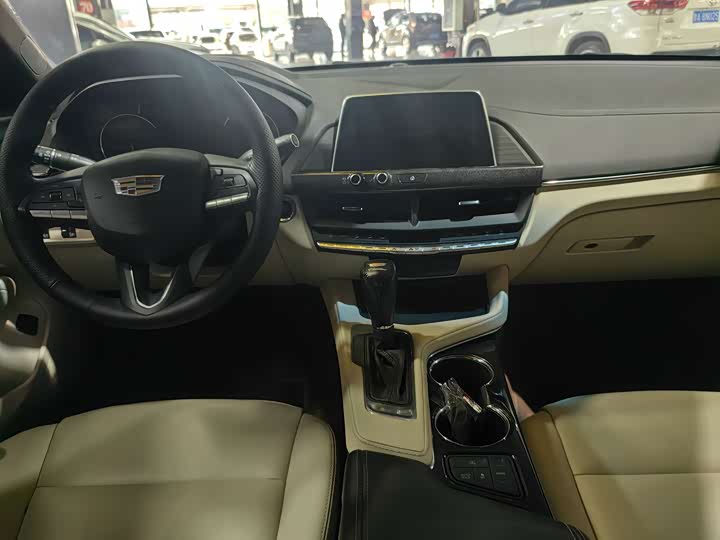 Cadillac CT4 2023 2023款 25T 风尚型