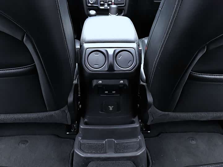 Jeep Wrangler 2022 2022款 2.0T 高地四门版