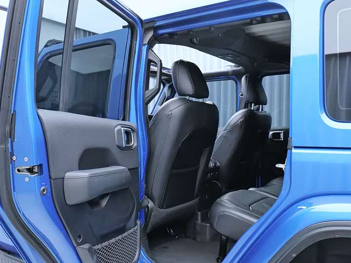Jeep Wrangler 2022 2022款 2.0T 高地四门版