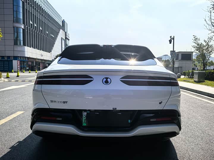 Denza Z9GT 2024 2024款 1100四驱Ultra版