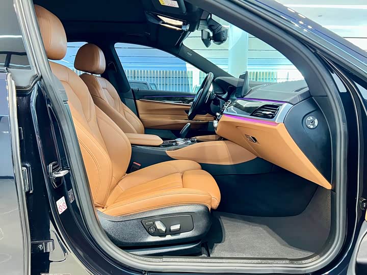 BMW 6 Series GT 2022 2022款 630i M运动套装