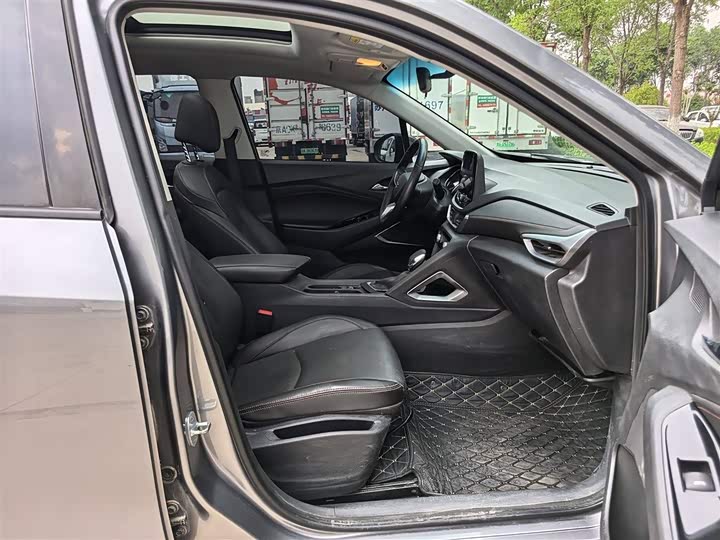 Chevrolet Orlando 2020 2020款 轻混 Redline 530T 自动纵享版（5+2款）