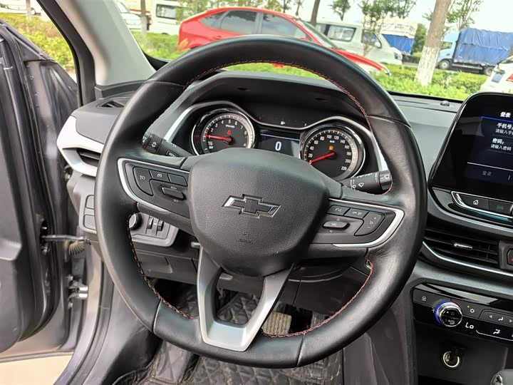 Chevrolet Orlando 2020 2020款 轻混 Redline 530T 自动纵享版（5+2款）