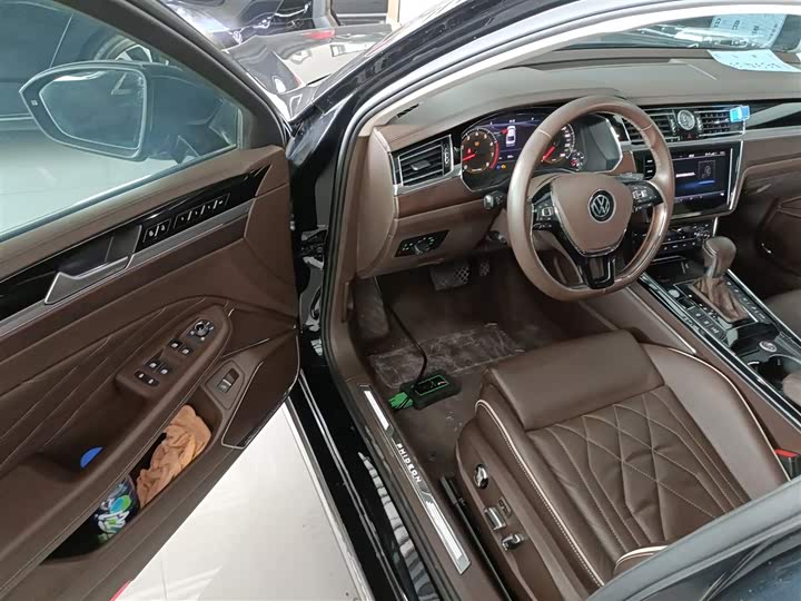 Volkswagen Phideon 2021 2021款 380TSI 尊贵版