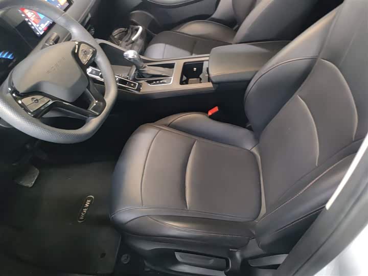 Roewe i5 2023 2023款 1.5L CVT尊荣版