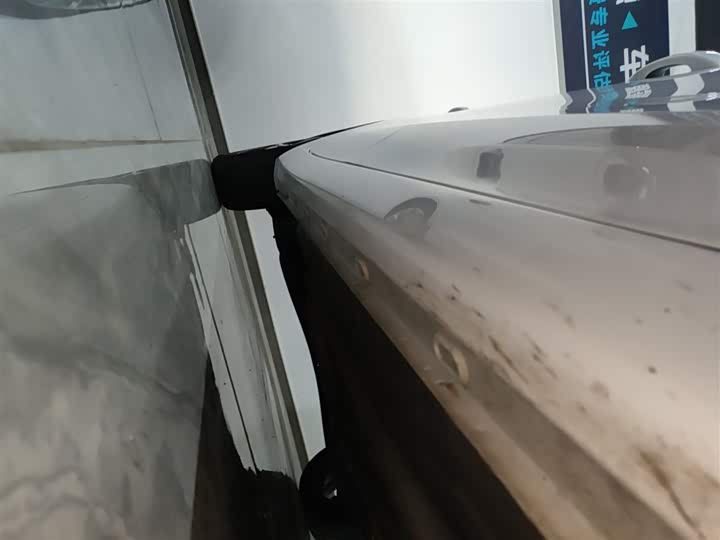 Roewe i5 2023 2023款 1.5L CVT尊荣版