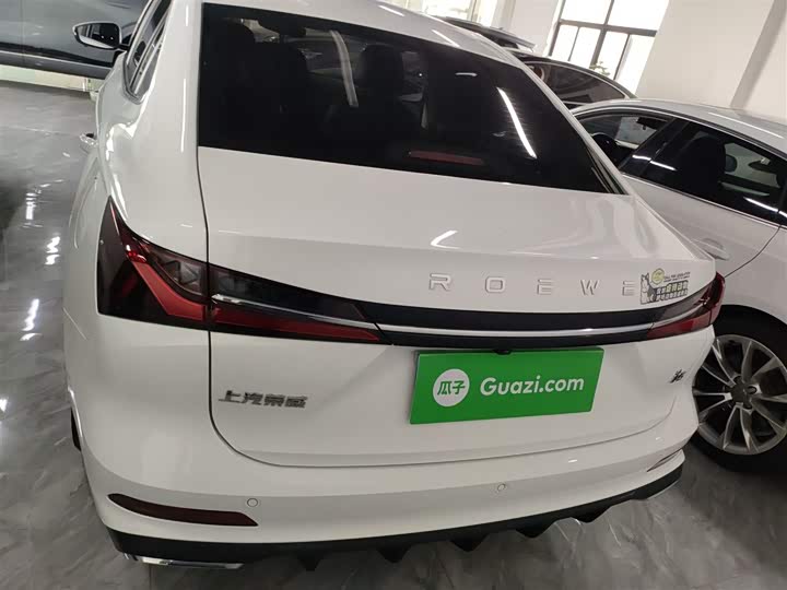 Roewe i5 2023 2023款 1.5L CVT尊荣版