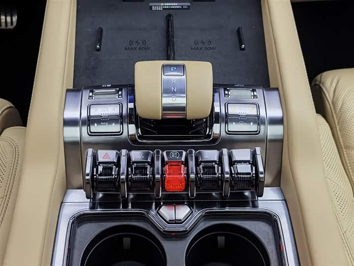 BYD FangChengBao Leopard 8 2025 2025款 智勇旗舰版 7座