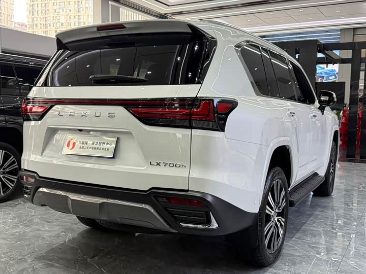 Lexus LX 2025 2025款 700h 领界版