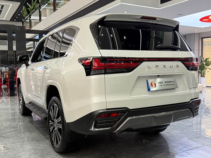 Lexus LX 2025 2025款 700h 领界版