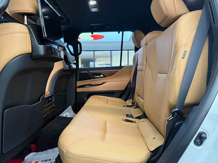 Lexus LX 2025 2025款 700h 领界版