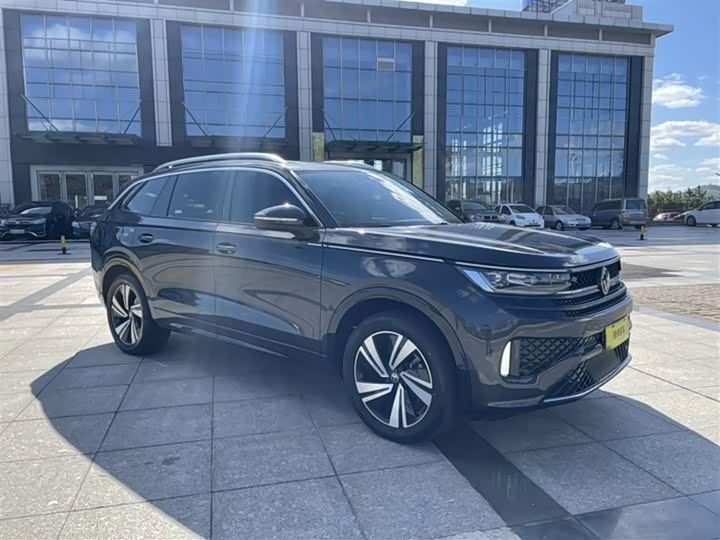 Volkswagen Tavendor 2023 2023款 380TSI 四驱R-Line巡游版