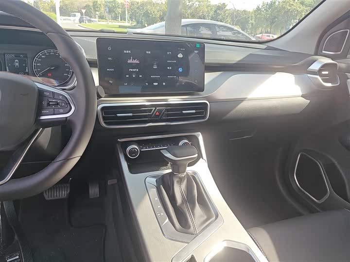 Geely Coolray 2025 2025款 1.5L CVT 超能