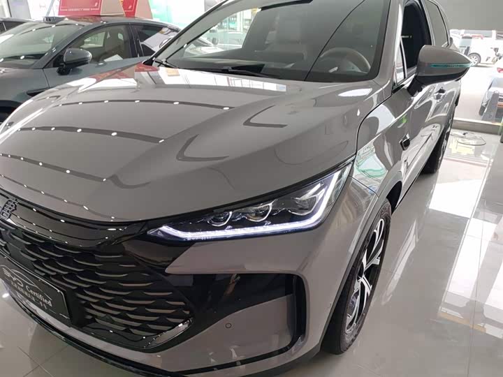 2025 BYD Tang Hybrid/EV