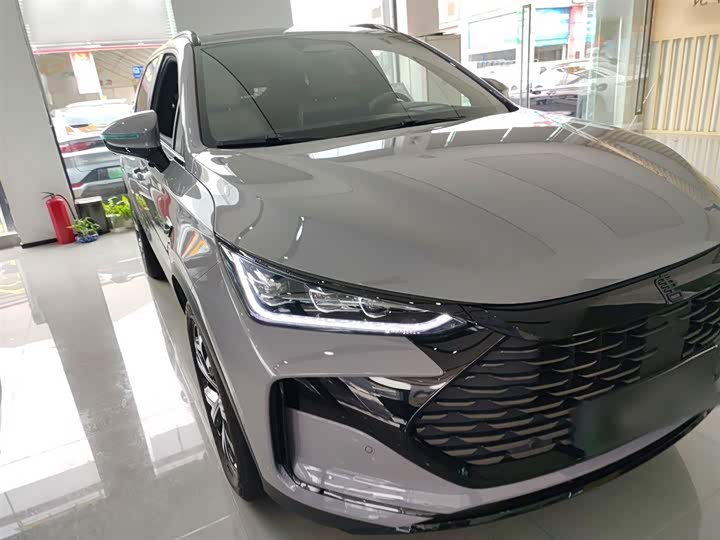 2025 BYD Tang Hybrid/EV