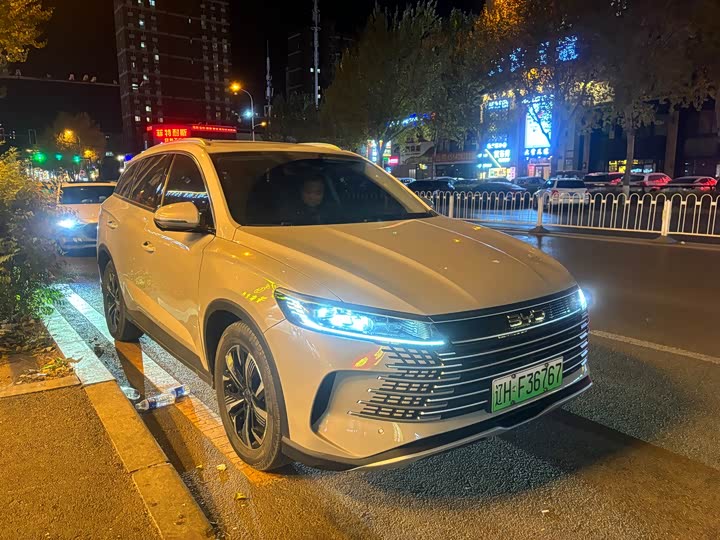 BYD Sea Lion 05 DM-i Hybrid 2025 2025款 DM-i 115KM尊荣型