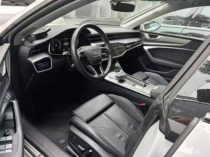 Audi A7 2024 2024款 45 TFSI 臻选型