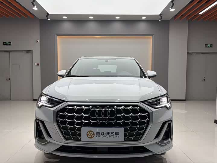 Audi Q3 2024 2024款 35 TFSI 时尚动感型