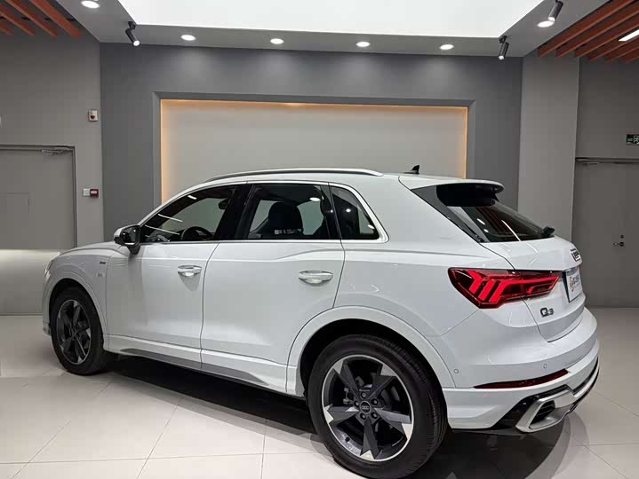 Audi Q3 2024 2024款 35 TFSI 时尚动感型