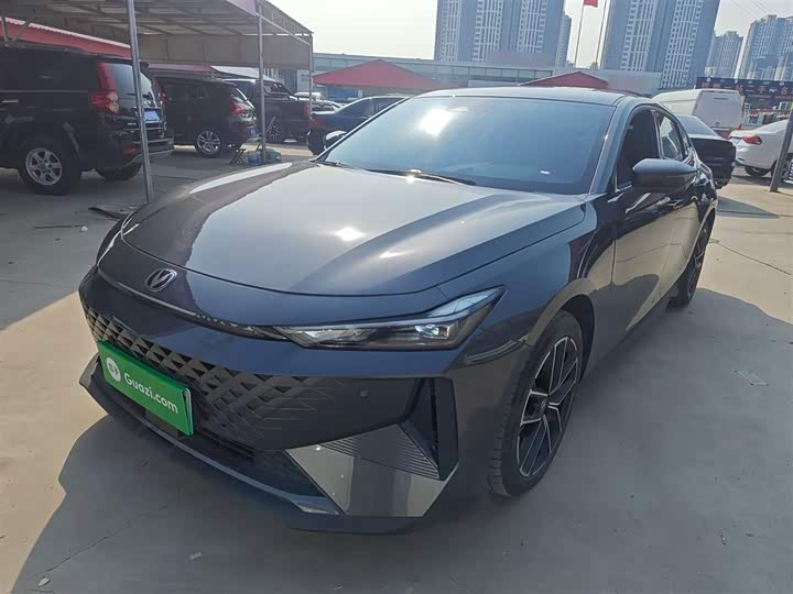 Changan UNI-V Hybrid 2024 2024款 蓝鲸智电iDD 136km 智酷型