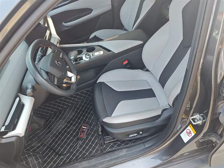 Changan UNI-V Hybrid 2024 2024款 蓝鲸智电iDD 136km 智酷型