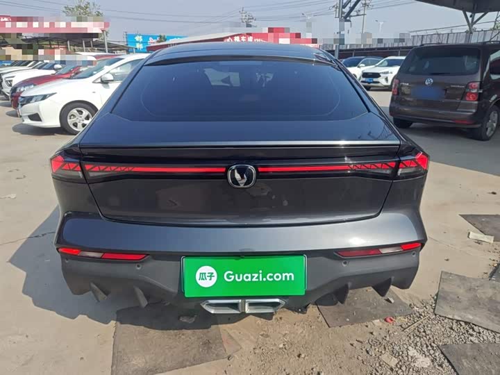 Changan UNI-V Hybrid 2024 2024款 蓝鲸智电iDD 136km 智酷型