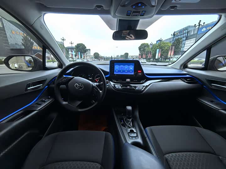 Toyota C-HR 2021 2021款 2.0L 舒适版