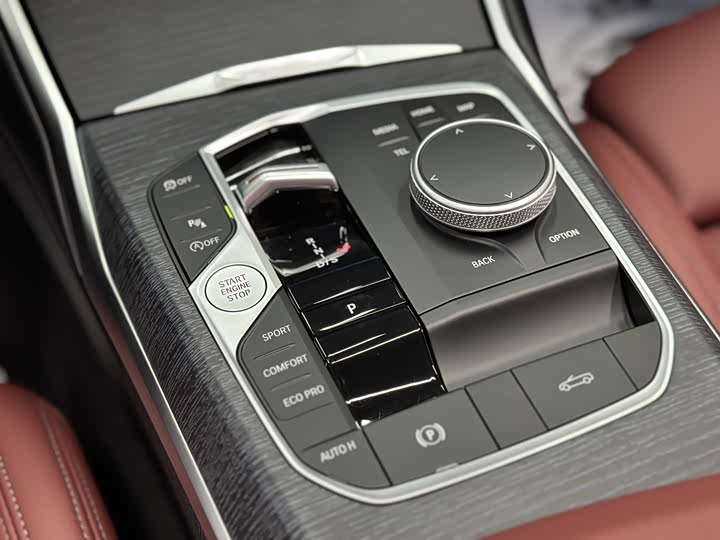 BMW 4 Series 2024 2024款 425i 敞篷M运动套装