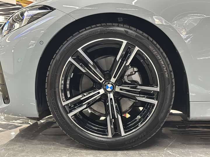 BMW 4 Series 2024 2024款 425i 敞篷M运动套装