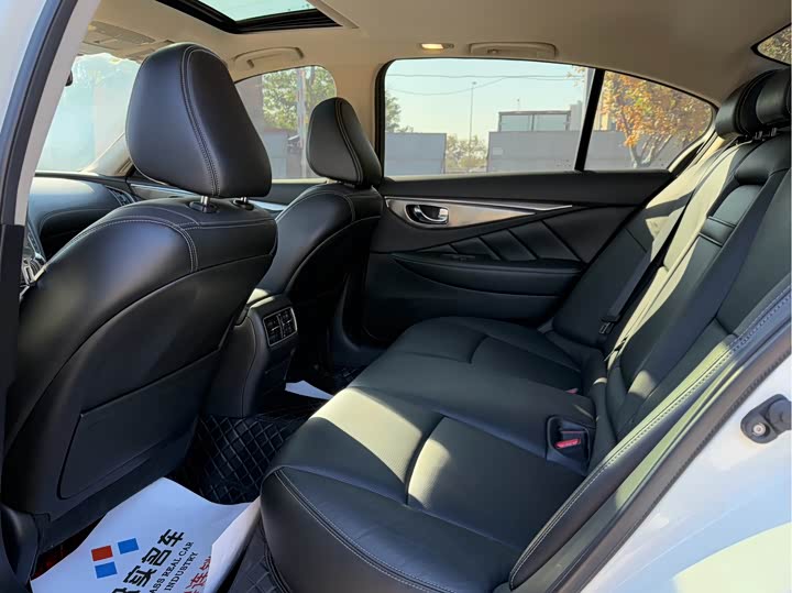 Infiniti Q50L 2021 2021款 2.0T 逸享版