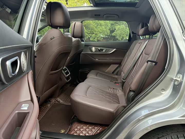 Chery Tiggo 8 Pro 2024 2024款 冠军版 290T 两驱巅峰版 7座