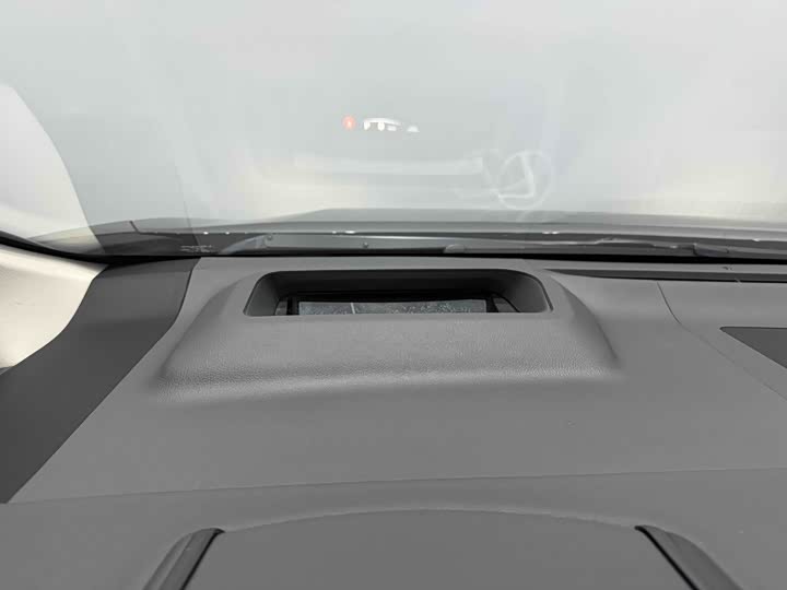 Lexus LM 2023 2023款 500h 六座尊崇版