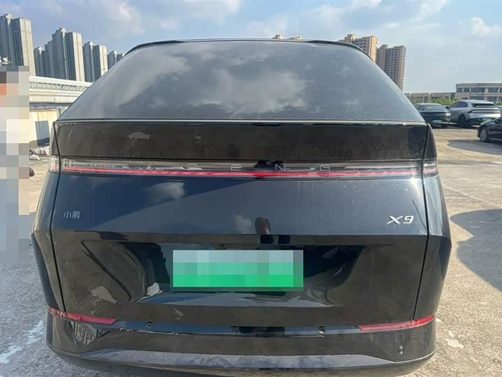 XPeng X9 2025 2025款 纯电 650长续航 Max