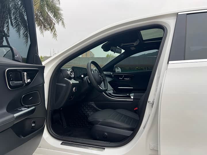 Mercedes-Benz C-Class 2025 2025款 C 200 L 运动版