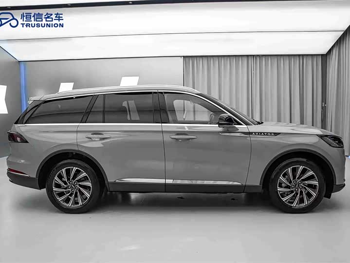 Lincoln Aviator 2024 2024款 3.0T V6 四驱高雅版 六座