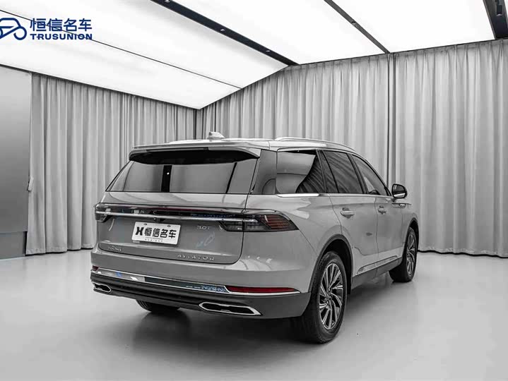 Lincoln Aviator 2024 2024款 3.0T V6 四驱高雅版 六座