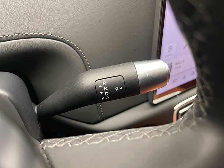 LiXiang L6 2025 2025款 Pro 智能焕新版