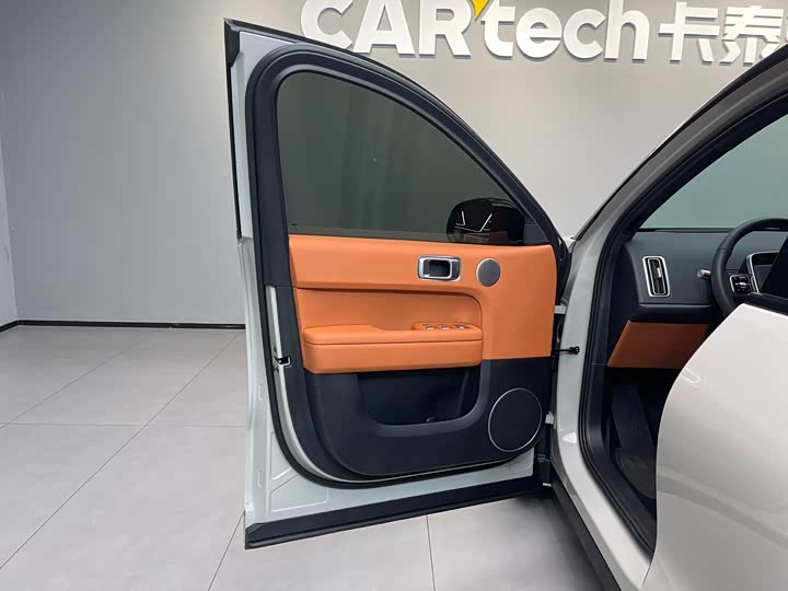 LiXiang L6 2025 2025款 Pro 智能焕新版