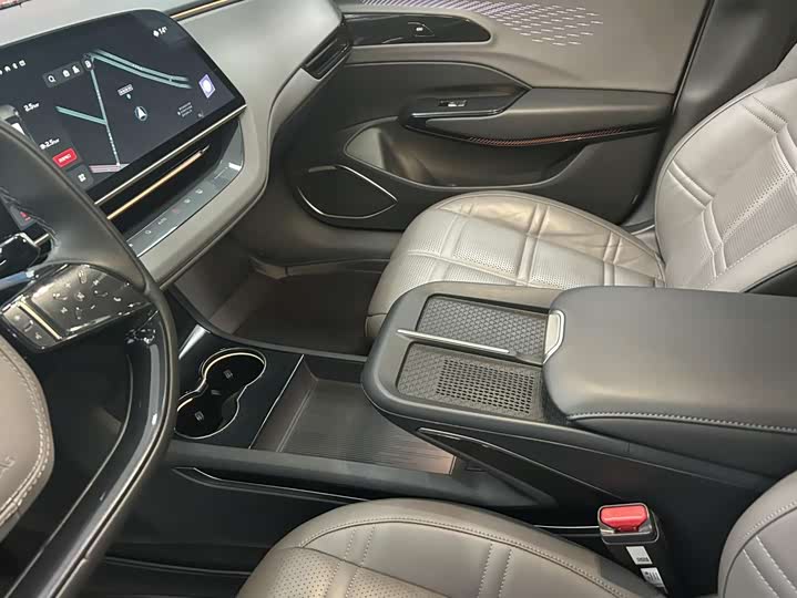 Hongqi EH7 2024 2024款 820 Pro荣耀版