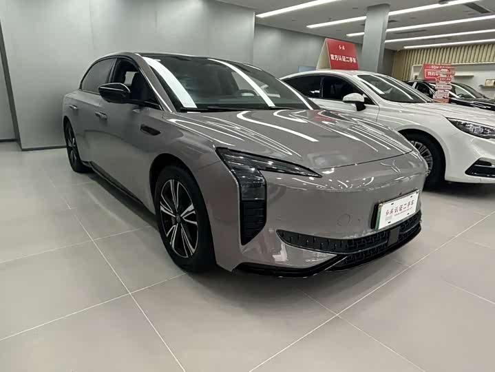 Hongqi EH7 2024 2024款 820 Pro荣耀版