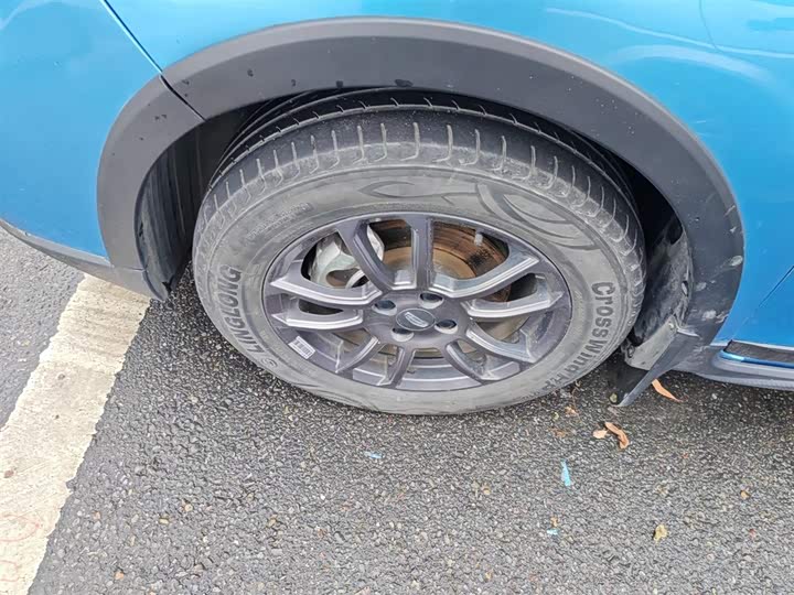 Geely Vision X3 2021 2021款 PRO 1.5L CVT尊贵型